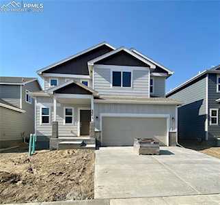 6942 Winnicut Drive Colorado Springs, CO 80925