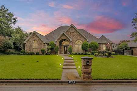 4204 Green Meadow Street E Colleyville, TX 76034