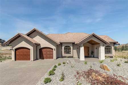504 Trumpeter Road Kelowna, BC V1W5K6