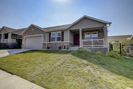 13748 S Daggerwing Way Riverton, UT 84096