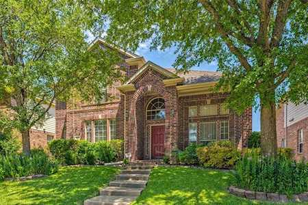 8012 Spring Peaks Drive Plano, TX 75025