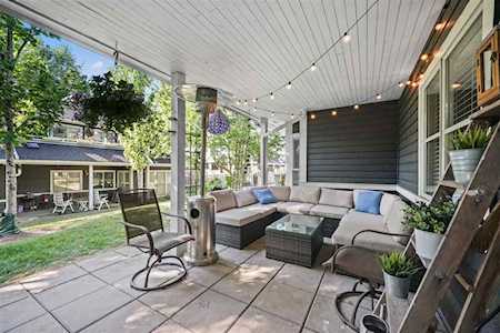 2960 E 29th Avenue #115 Vancouver, BC V5R 5Z5
