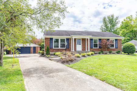 9804 Renown Ct Louisville, KY 40299