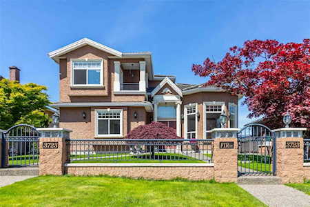 3723 Fir Street Burnaby, BC V5G 2A4