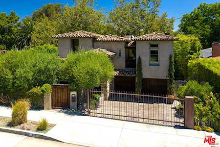 990 S Carmelina Avenue Los Angeles, CA 90049