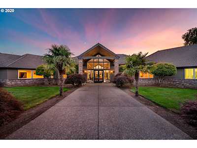 22330 SW Antioch Downs Ct Tualatin, OR 97062