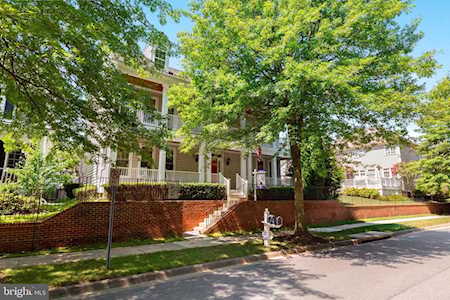 727 Lake Varuna Dr Gaithersburg, MD 20878