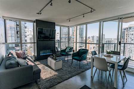 1199 Seymour Street #1604 Vancouver, BC V6B 1K3