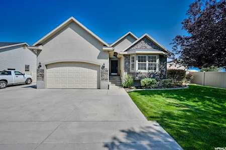 1392 S Avalon Dr Springville, UT 84663
