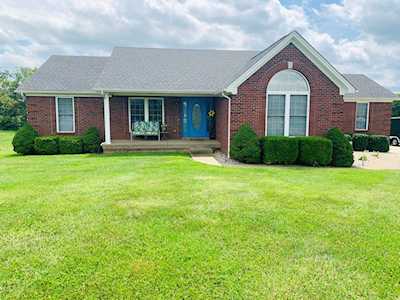 56 Jims Ct Fisherville, KY 40023