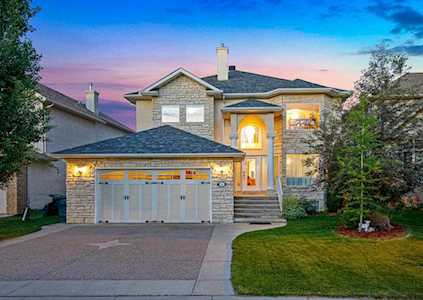 165 Strathlea Place SW Calgary, AB T3H 4T5
