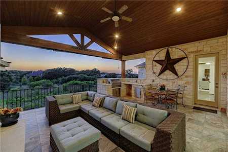 733 Bluff Woods Dr Driftwood, TX 78619