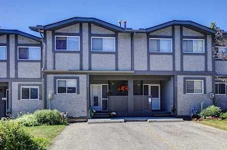 7172 Coach Hill Rd SW #74 Calgary, AB T3H 1C8