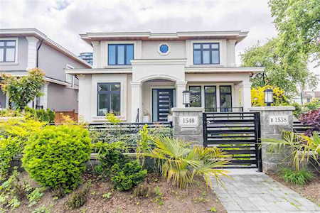 1540 W 68th Avenue Vancouver, BC V6P 2V5