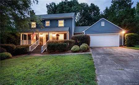 2020 Monaghan Ct Matthews, NC 28105