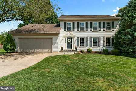 13209 Caroline Ct Herndon, VA 20171