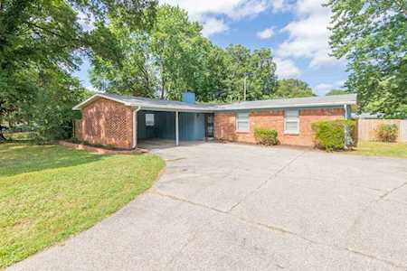 3056 Brookdale St Memphis, TN 38118