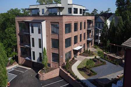 224 Vickery Falls Dr Roswell, GA 30075