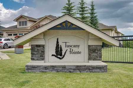 127 Tuscany Ravine Heights NW Calgary, AB T3L 0C2