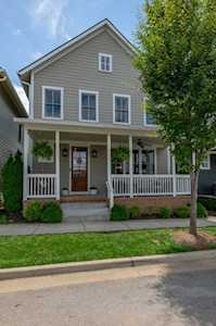10922 Kings Crown Dr Prospect, KY 40059