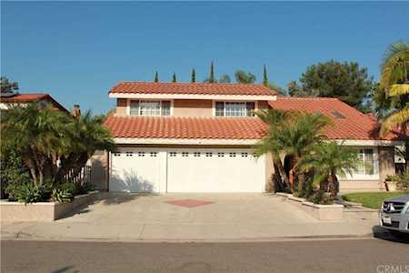 27192 Galvez Lane Mission Viejo, CA 92691