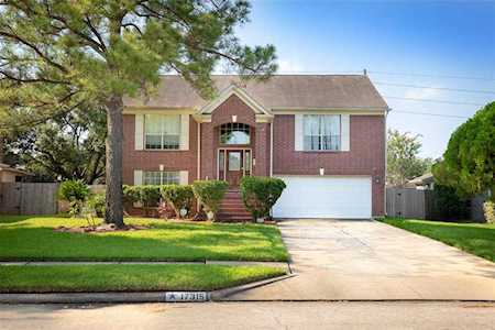 17315 Hamilwood Dr Houston, TX 77095