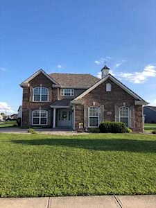 6419 W Whispering Way N Greenfield, IN 46140
