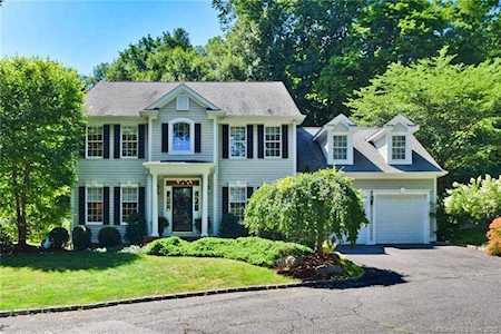 716 Stillwater Road Stamford, CT 06902