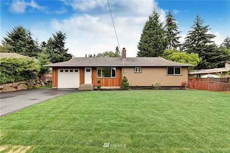 8627 224th St SW Edmonds, WA 98026