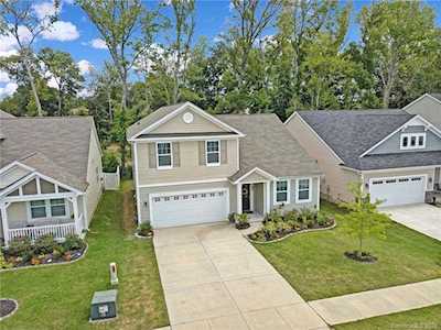 1390 Kings Grove Dr York, SC 29745