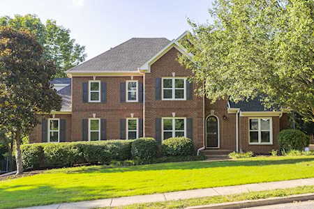 1072 Stonebridge Park Dr Franklin, TN 37069