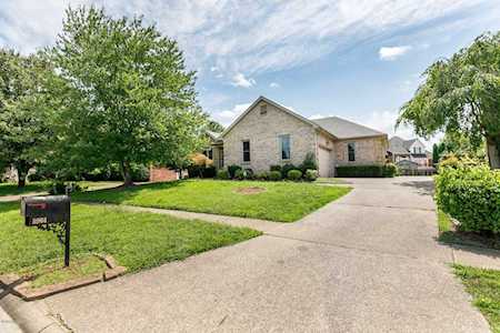 5904 Grandel Louisville, KY 40258