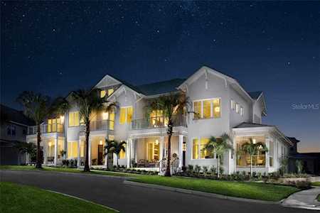 12 Country Club Ln #402 Belleair, FL 33756
