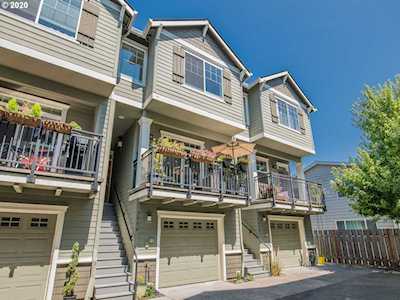 3054 SE 50th Ave #5 Portland, OR 97206