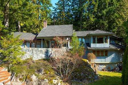 4720 Woodley Drive West Vancouver, BC V7S 3A1