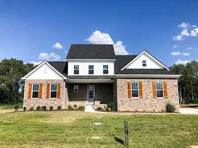 1924 Rhonda Dr Christiana, TN 37037