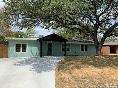 121 Brees Blvd San Antonio, TX 78209