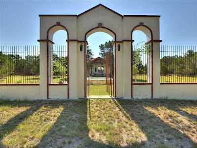 201 Mesquite Trl Wimberley, TX 78676