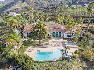 30345 Via Maria Elena Bonsall, CA 92003