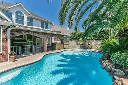 15810 Buhler Ct Cypress, TX 77429