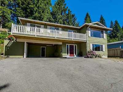 4615 Valley Road North Vancouver, BC V7K 2M1