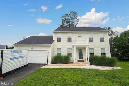 4075 Elkwood Ct Woodbridge, VA 22193