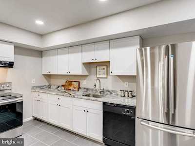 3198 Old Post Dr #11 Pikesville, MD 21208
