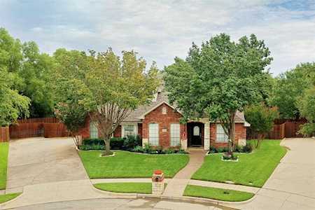 7933 Sheffield Court North Richland Hills, TX 76182