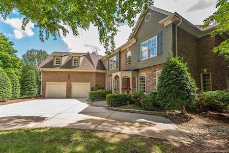 3300 Maryhurst Ln Charlotte, NC 28226