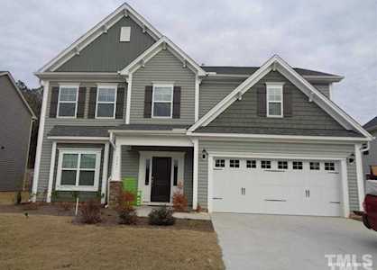 5001 Sleepy Falls Run Knightdale, NC 27545