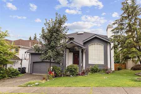 41 Foxwood Drive Port Moody, BC V3H 4X3