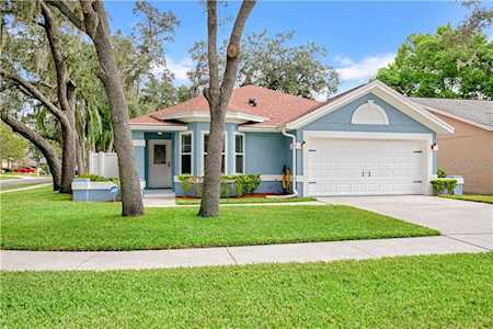 2623 Wrencrest CIRCLE Valrico, FL 33596