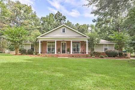 8940 Megans Ln Tallahassee, FL 32309