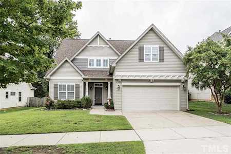 204 E Quailwood Drive Fuquay Varina, NC 27526